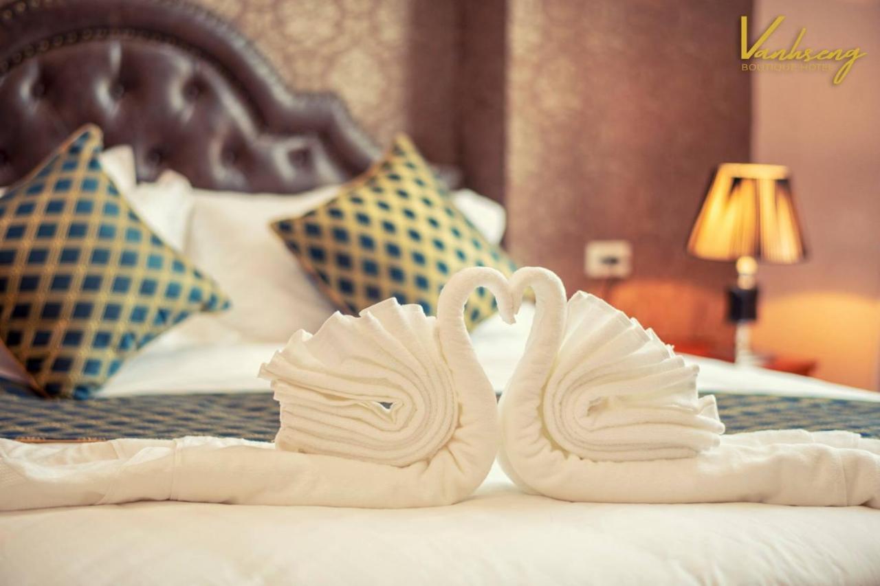Vanhseng Boutique Vientiane Hotel Екстер'єр фото